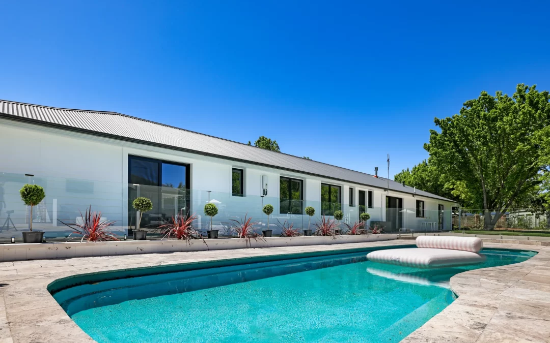 3 Leo Grant Drive